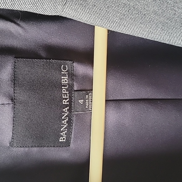 Banana Republic Blazer - Picture 2 of 3